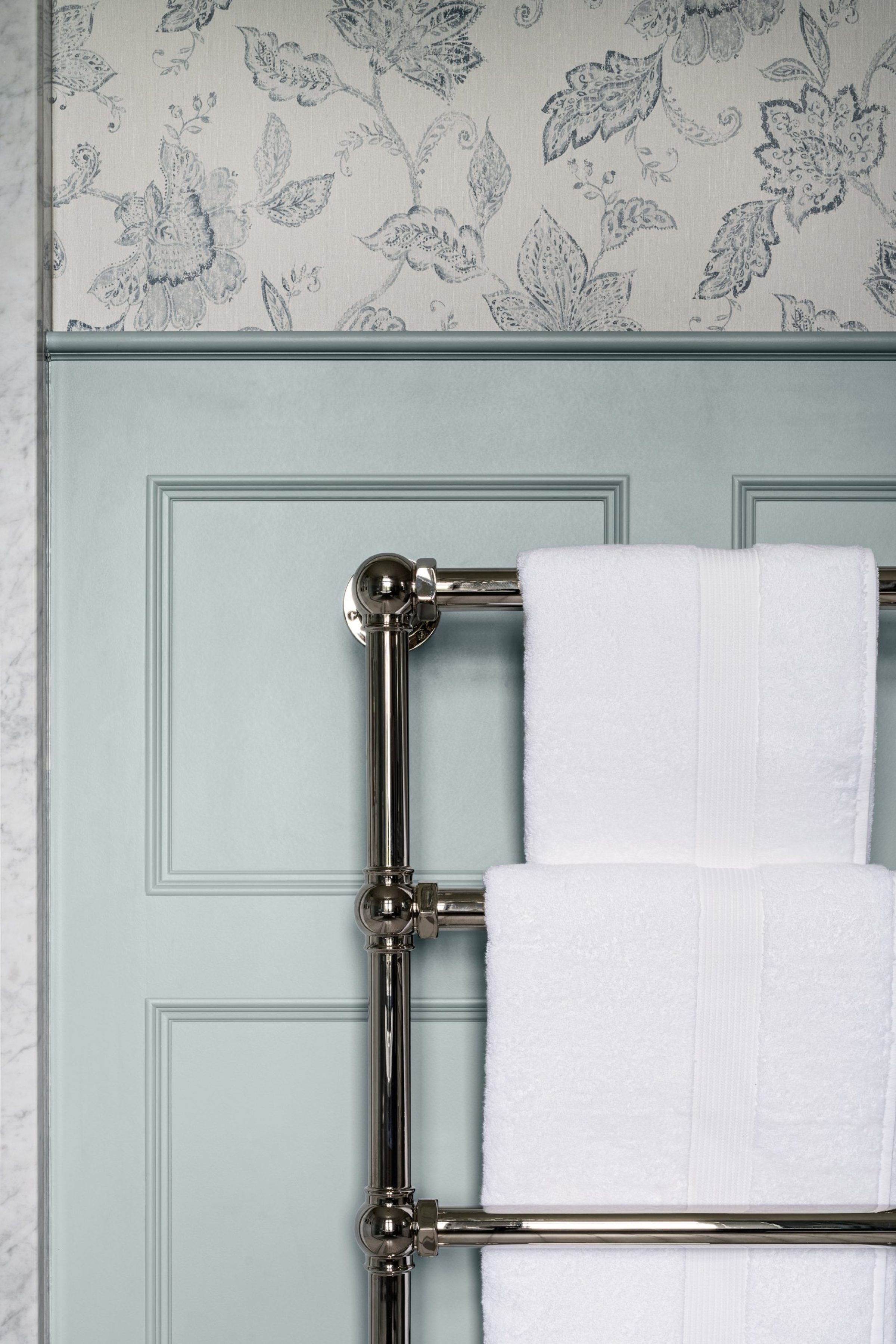 country house towel rail