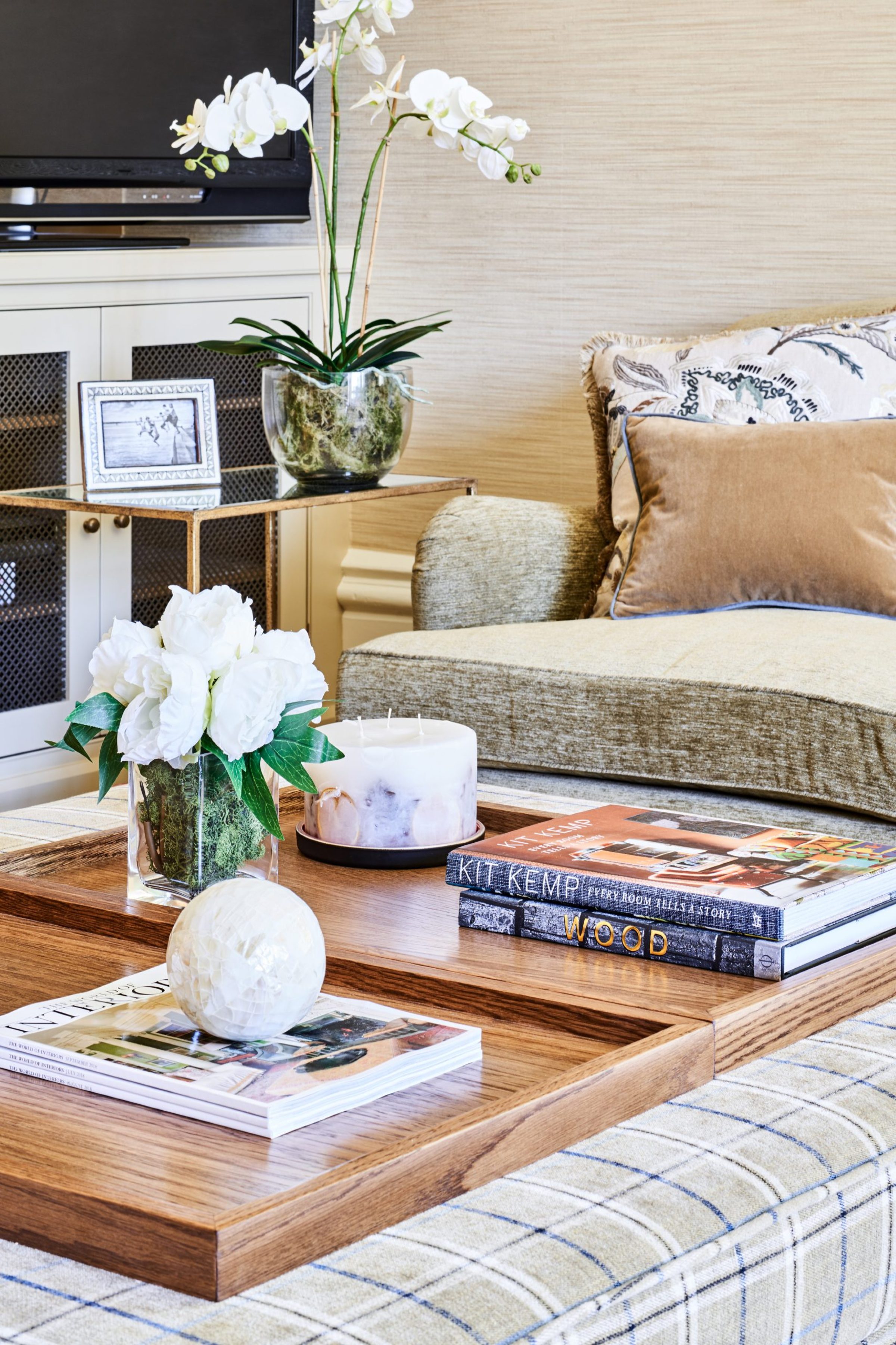 Country House Living Room Design