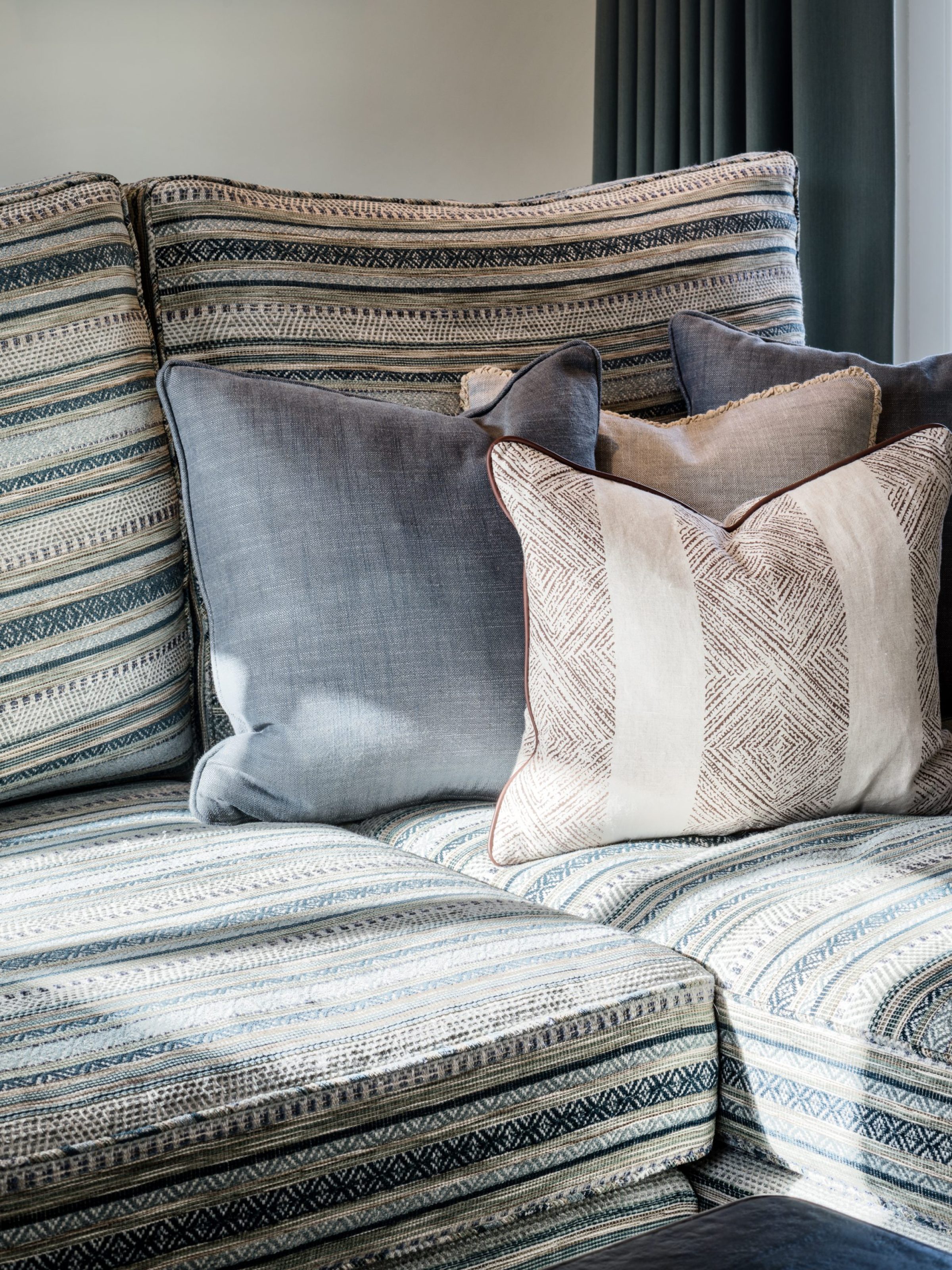 Lewis Knox Bespoke Upholstery